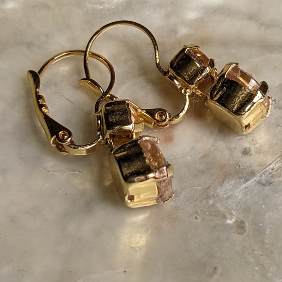 Genuine Yellow Champagne Sapphire 1.07 Carats in 14K Gold Plated Drop Ea… - Picture 2 of 3